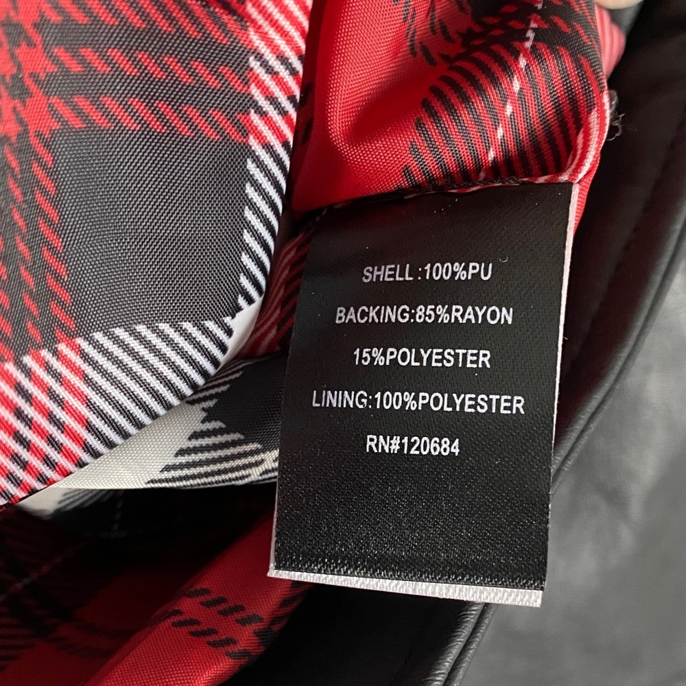 torrid size 1 (14/16) Black Faux Leather Moto Jacket with Red Plaid Lining - Picture 7 of 7